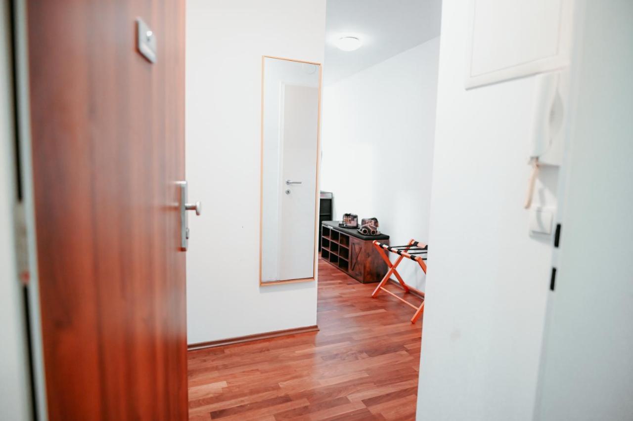 Vienna Shopping Center 8 Appartment Zewnętrze zdjęcie