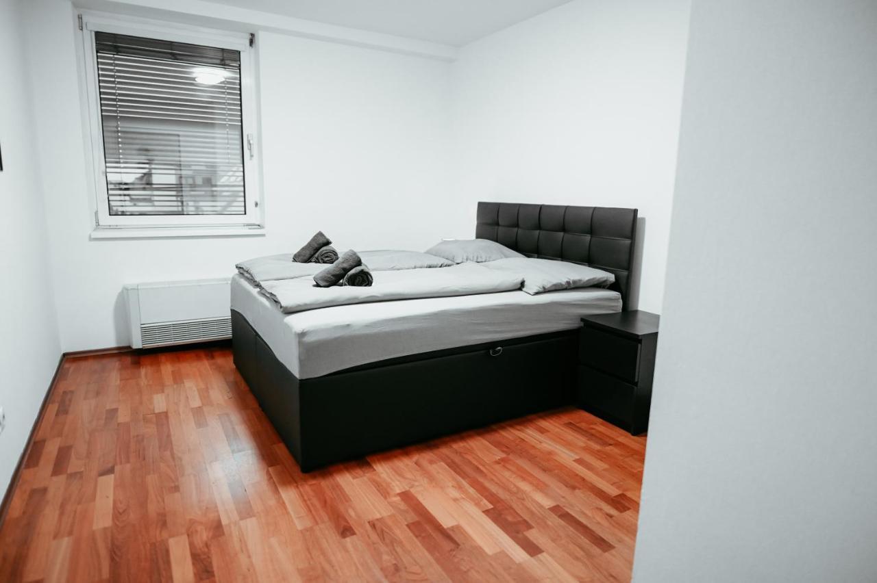 Vienna Shopping Center 8 Appartment Zewnętrze zdjęcie
