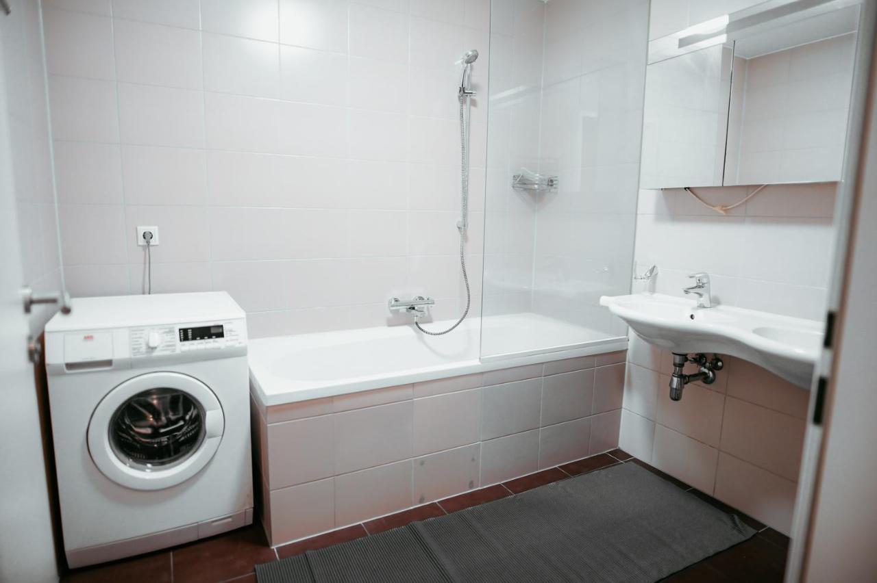 Vienna Shopping Center 8 Appartment Zewnętrze zdjęcie