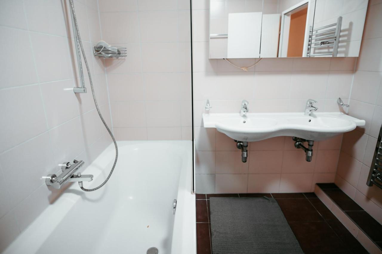 Vienna Shopping Center 8 Appartment Zewnętrze zdjęcie